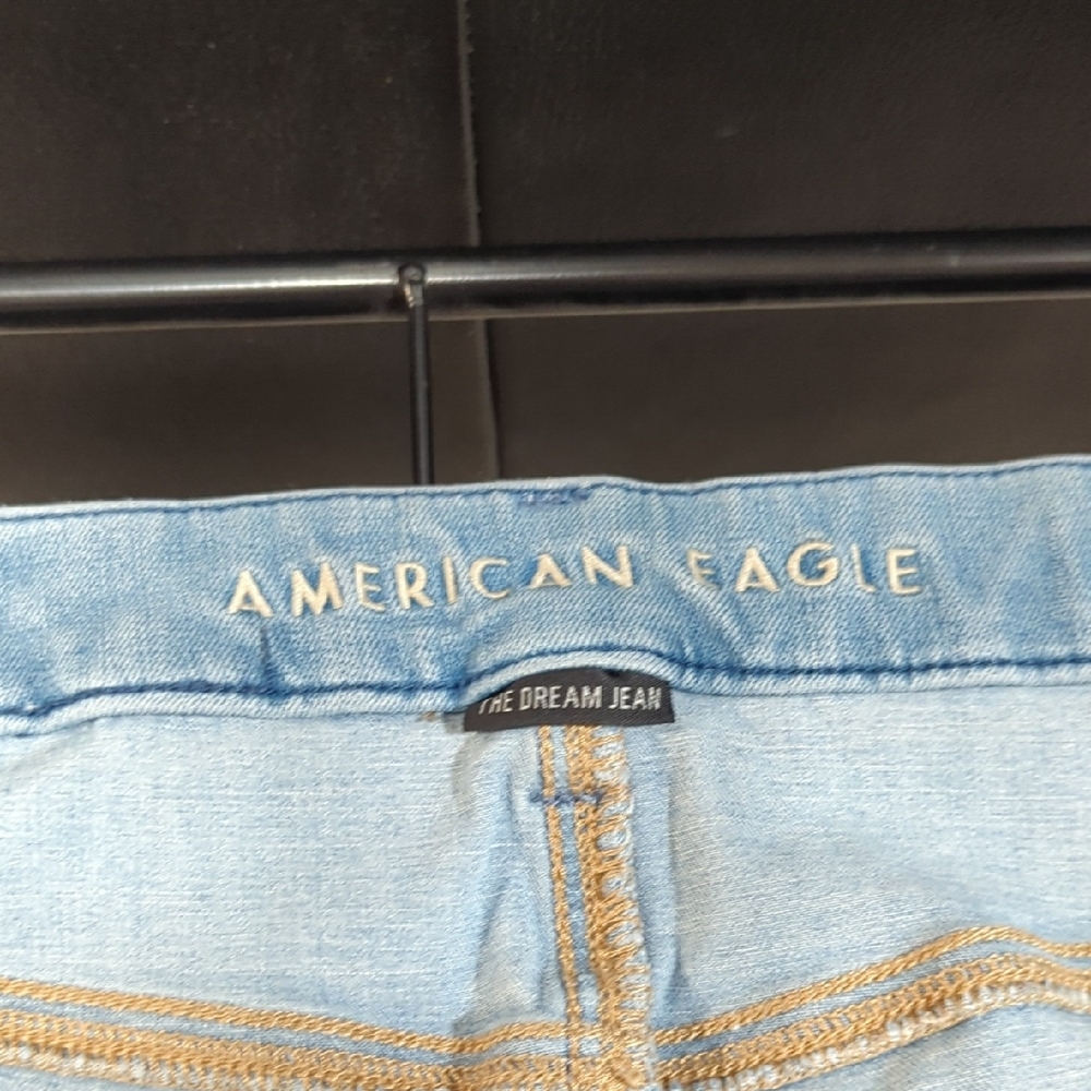 American Eagle Outfitters Light Blue Jeans